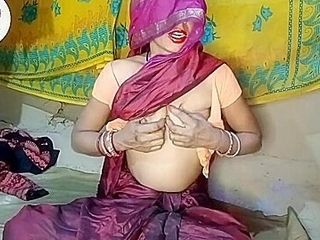 Sas Aur Sasur Nahi Tha To Bhabhi Fingers Kar Rahe The To Devar Dekh Liya To Bhabhi Ji Mujhe Bhi Chodne Do Hindi Clean Vo