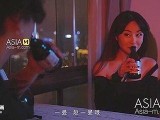 ModelMedia Asia-Motorcycle Girl-Zhao Yi Man-MMZ-036-Best Original Asia Porn Video